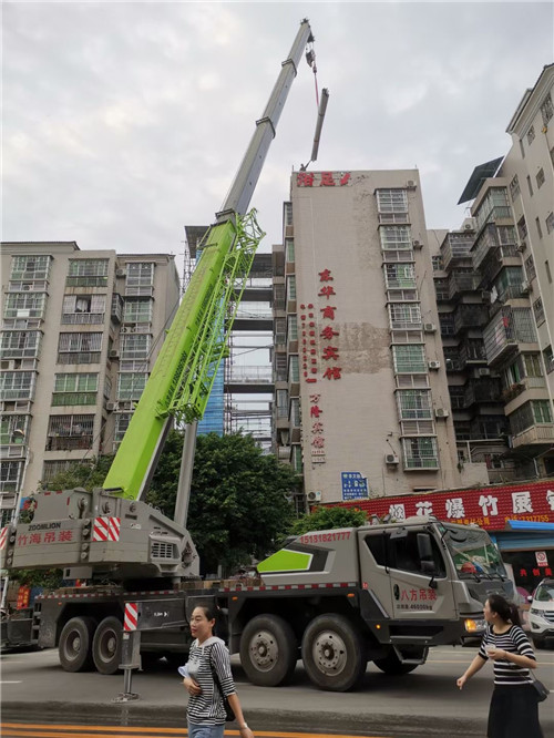 宾县吊车租赁需要注意事项